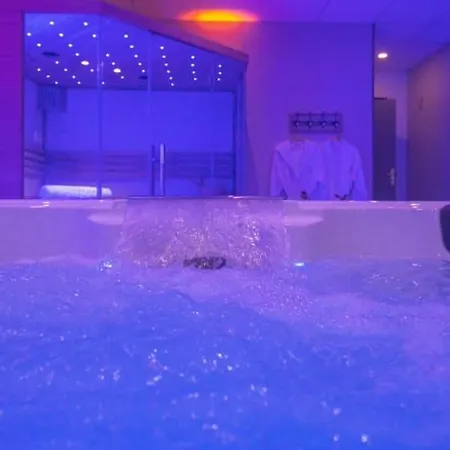 شقة Loft Privatif Avec Jacuzzi Et Sauna *