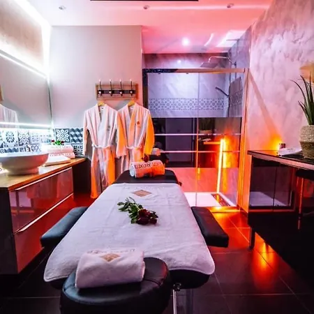 Loft Privatif Avec Jacuzzi Et Sauna *