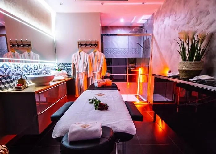 Loft Privatif Avec Jacuzzi Et Sauna *